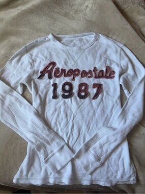 Vintage Aeropostale White Thermal '1987' Pullover with Pink Applique